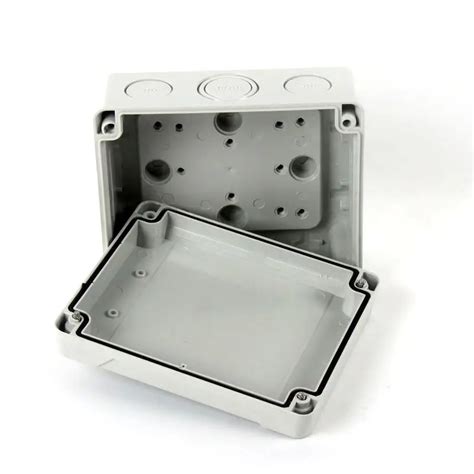 my junction box needs a cover|4x4 junction box with cover.